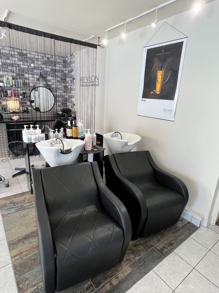 Anissia Coiffeur Laval Salon 4